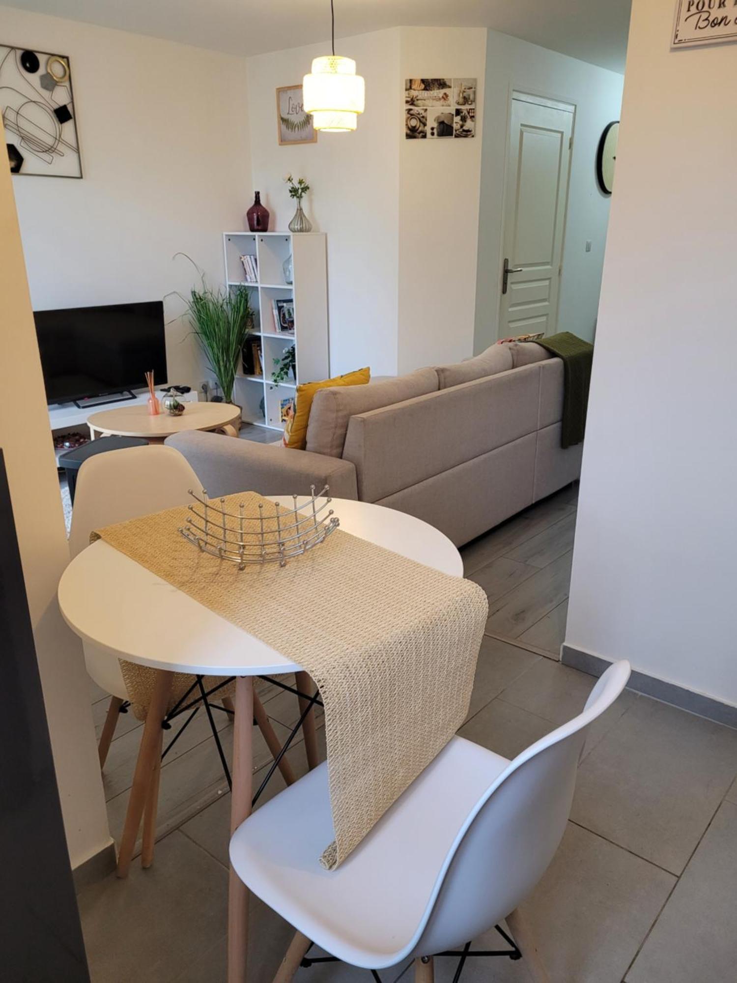 Cocooning House 212 Suite Cosy Sunshine Appartement Aeroport Paris Roissy Cdg Et Parc Asterix Survilliers Exterior foto